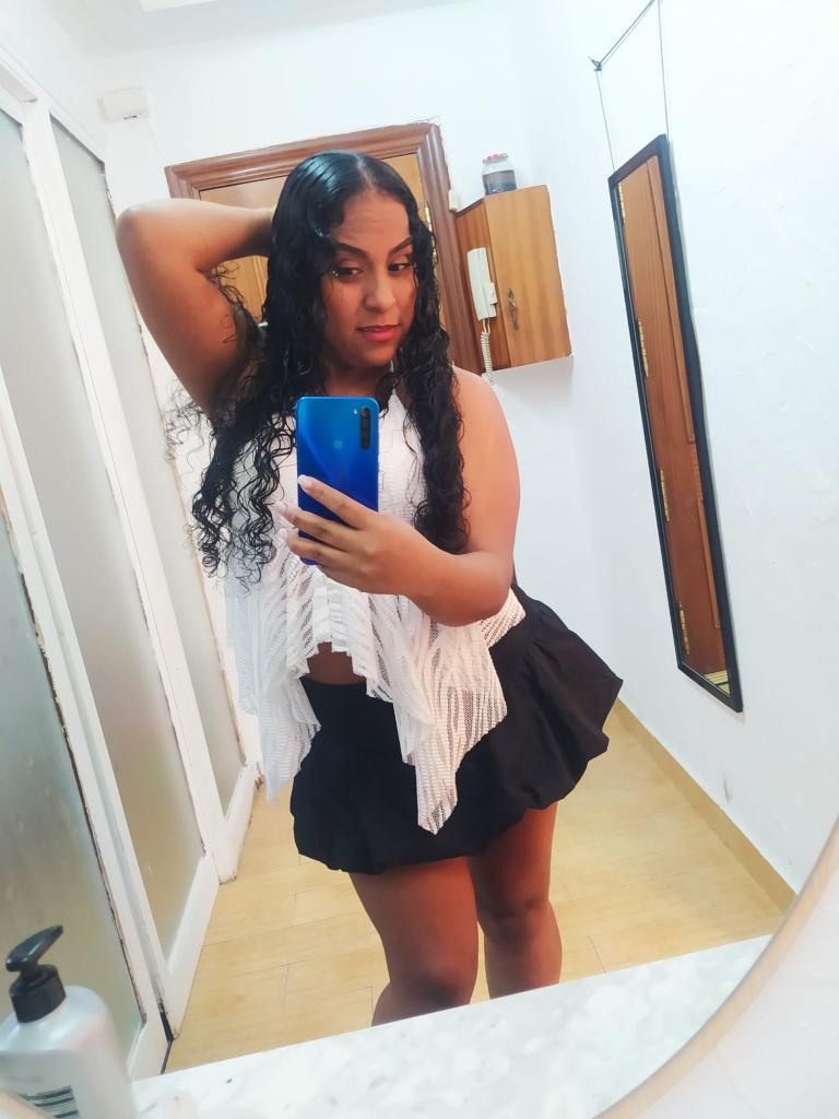 694227779: Chica busca chico en Alicante