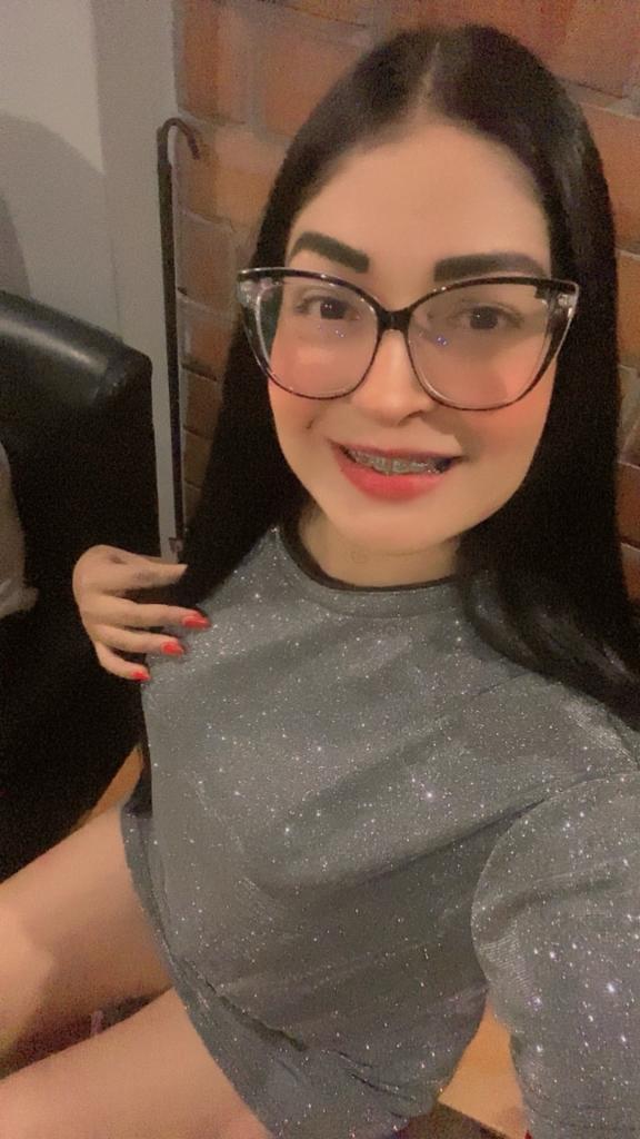 641745142: Chica busca chico en Navarra