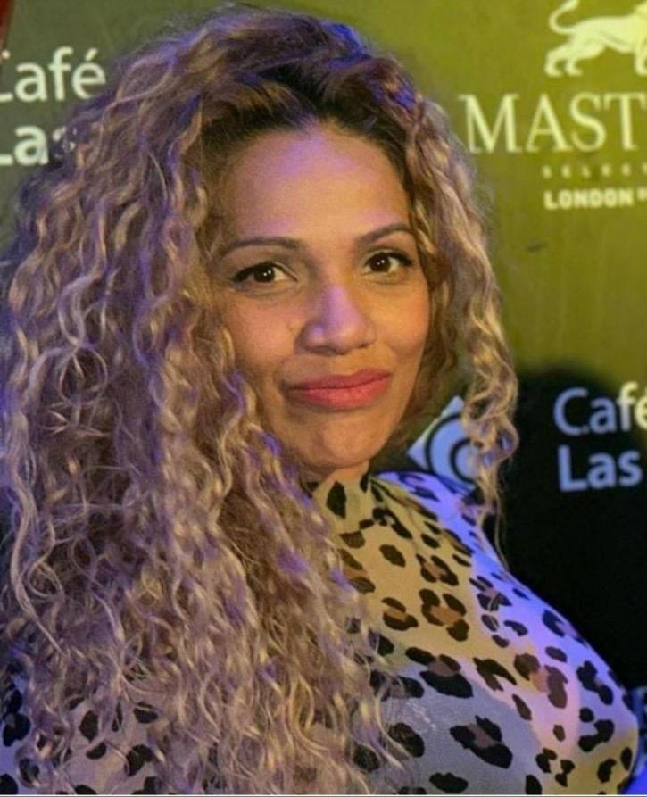 692927223: Chica busca chico en Tarragona