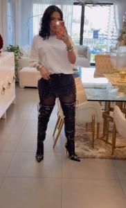 643091514: Chica busca chico en Menorca