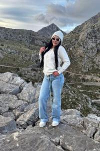 643459405: Chica busca chico en Mallorca