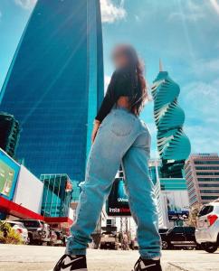 617105831: Chica busca chico en Murcia