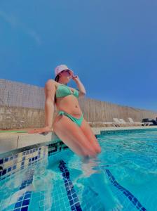 624441631: Chica busca chico en Ibiza