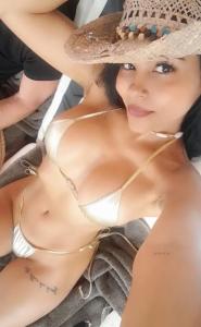 687464527: Chica busca chico en Alicante