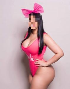 695835696: Chica busca chico en Sevilla
