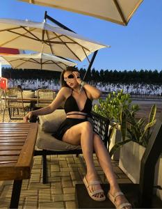 603876058: Chica busca chico en Valencia