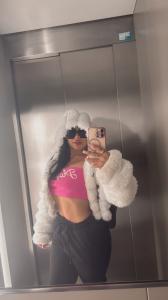 670642365: Chica busca chico en Cádiz