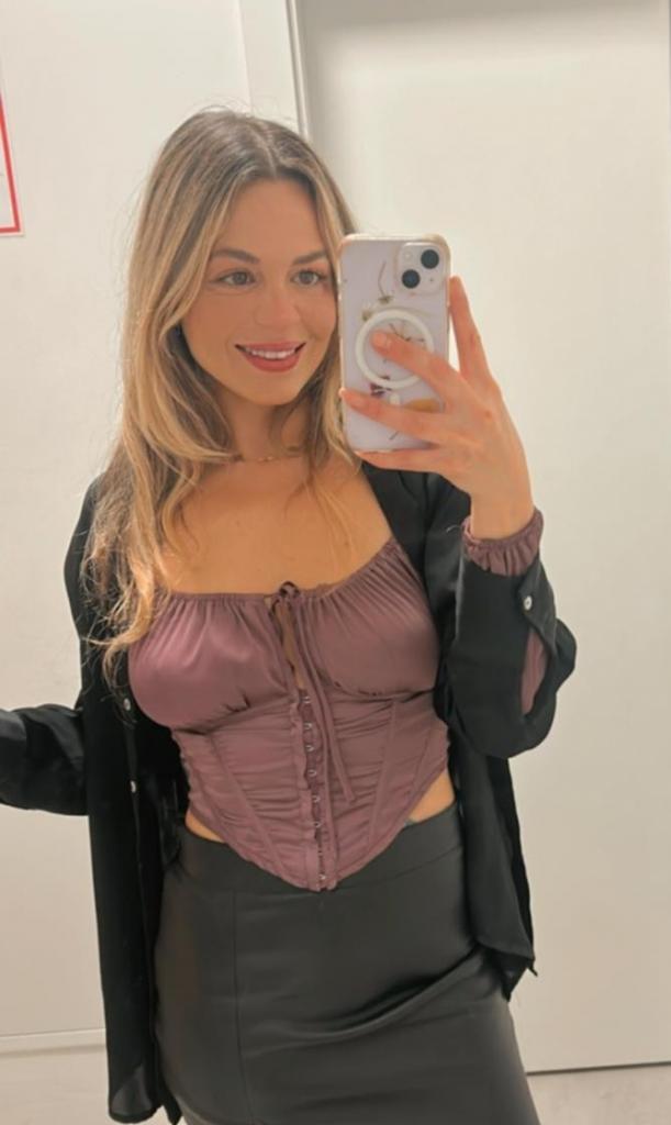 Chica busca chico en Mallorca: 