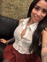 634832178: Chica busca chico en Sevilla