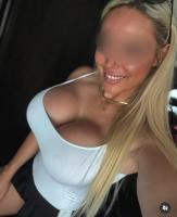 607669848: Chica busca chico en Cádiz
