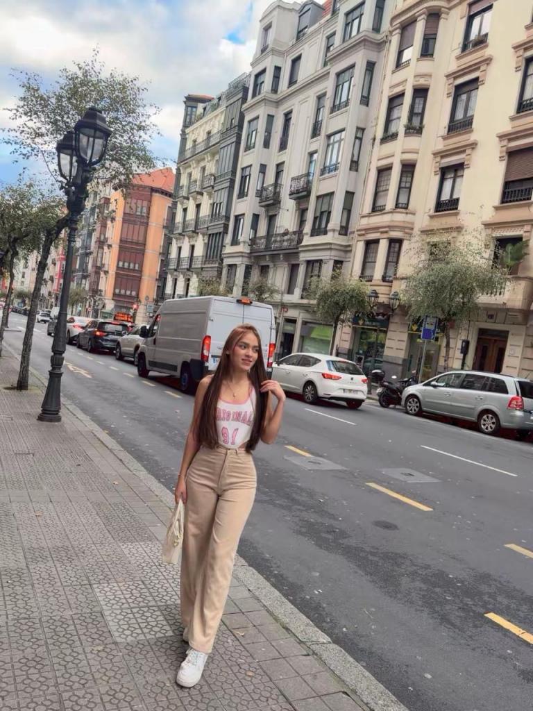 634008278: Chica busca chico en Vizcaya