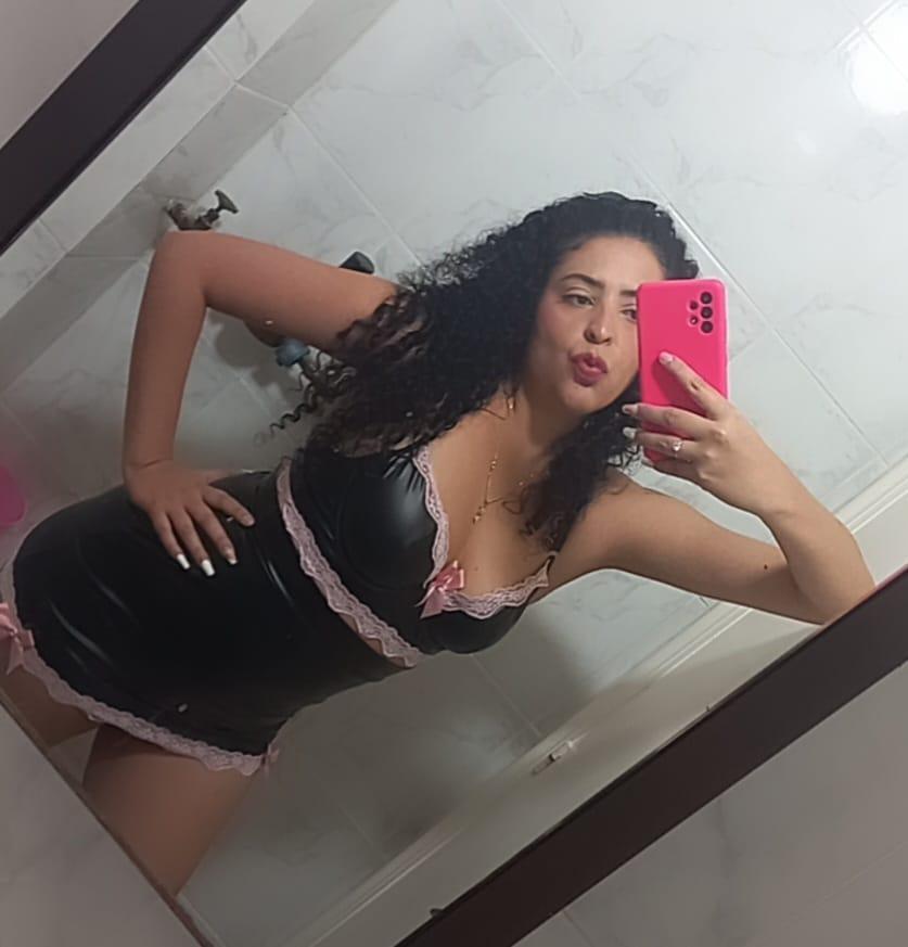 631565867: Chica busca chico en Barcelona