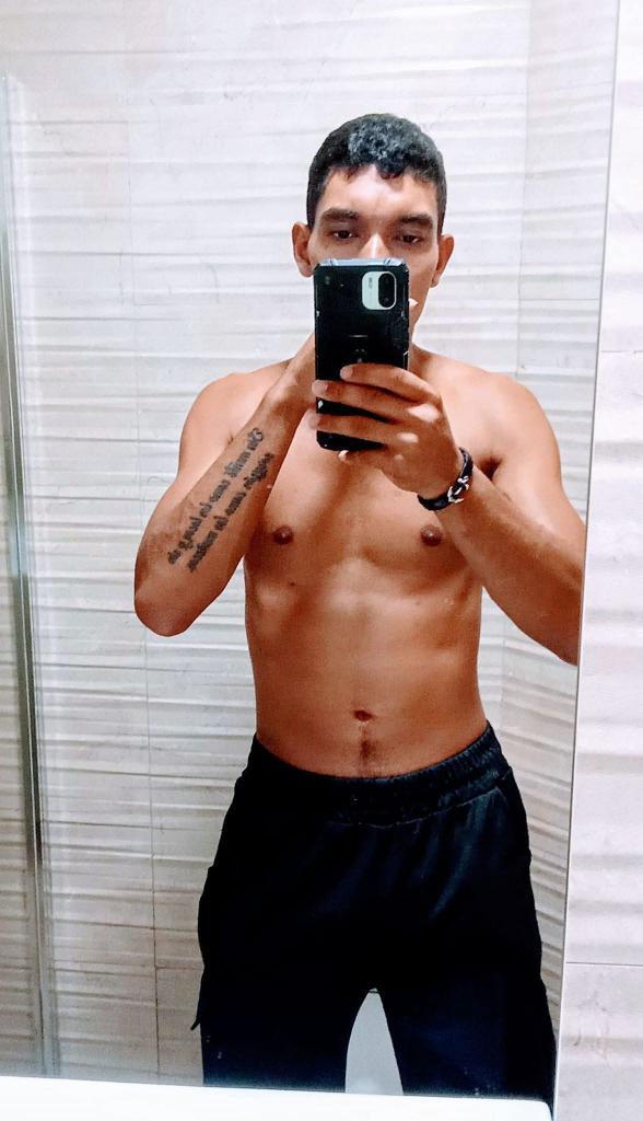 602088929: Chico busca chica en Ibiza