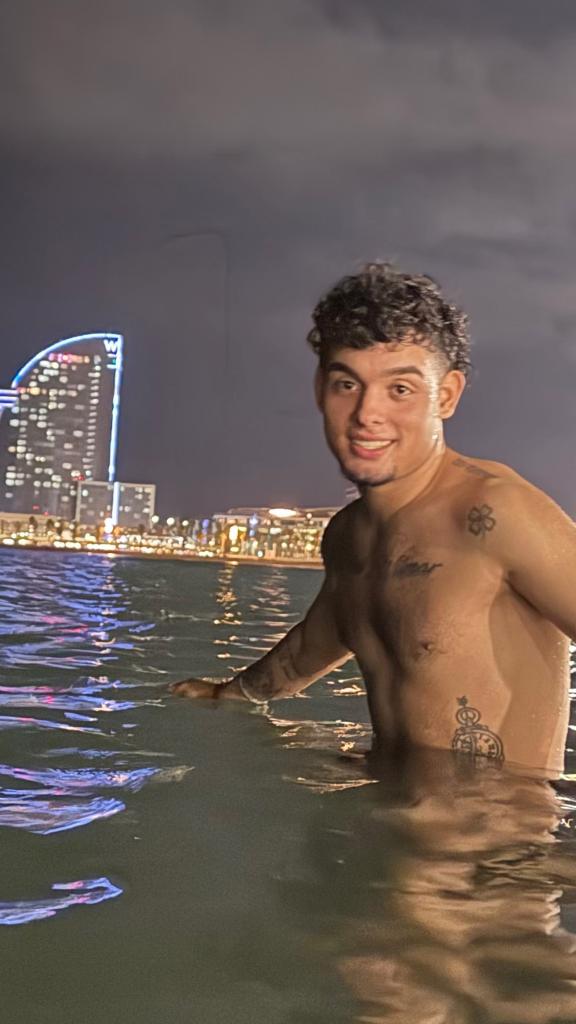 603745027: Chico busca chica en Asturias