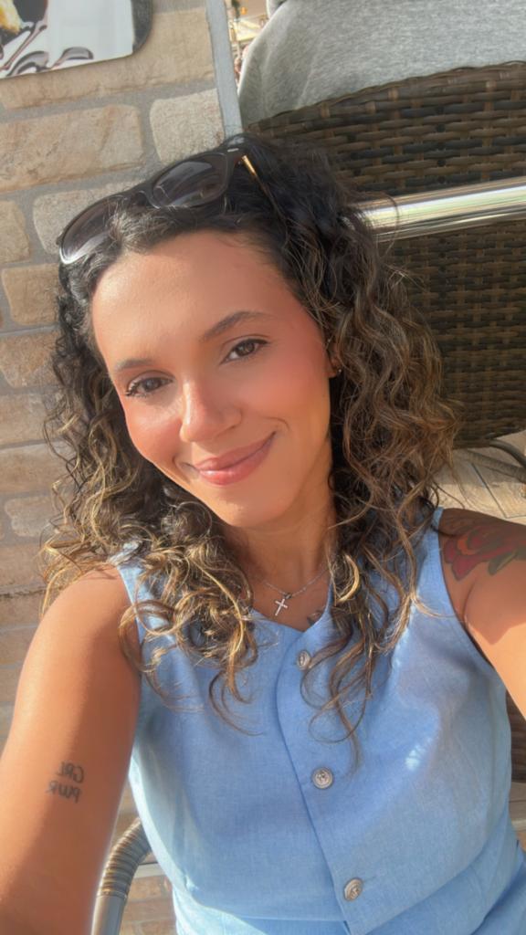 674475801: Chica busca chico en Alicante