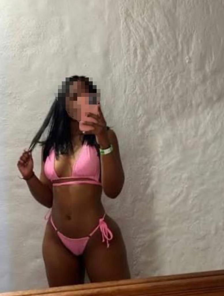 613360298: Chica busca chico en Huesca