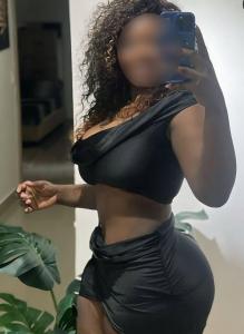 604206429: Chica busca chico en Tenerife