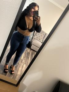 650697311: Chica busca chico en La Coruña