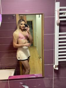 670687380: Transexual en Madrid