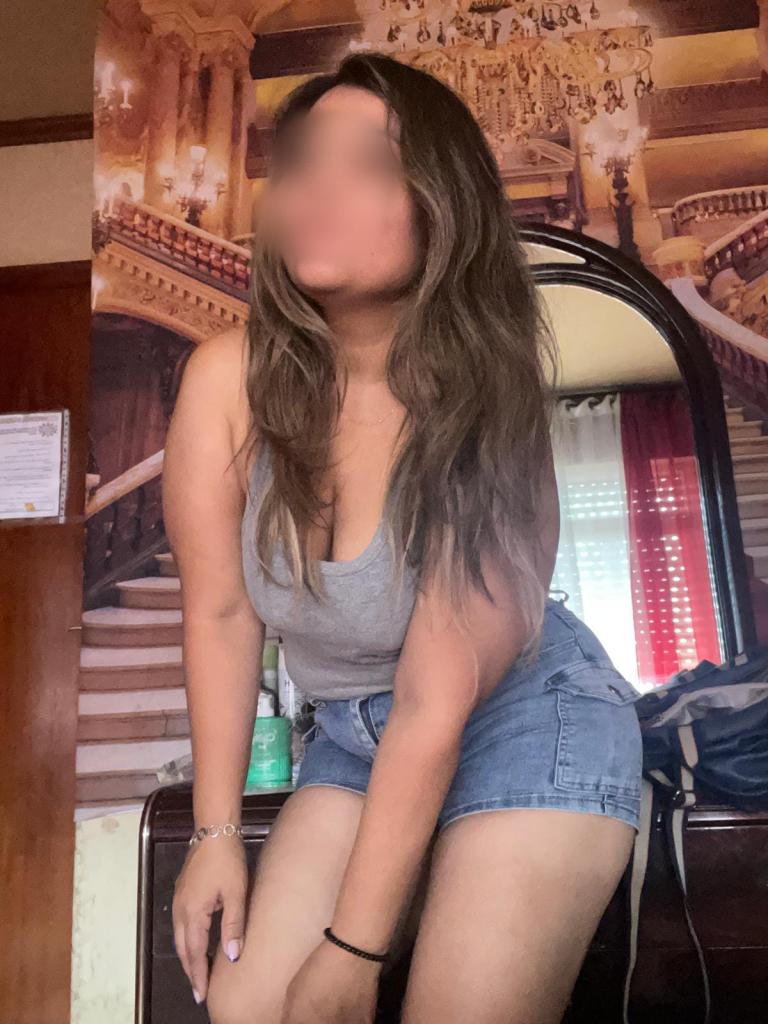 664605131: Chica busca chico en Tarragona