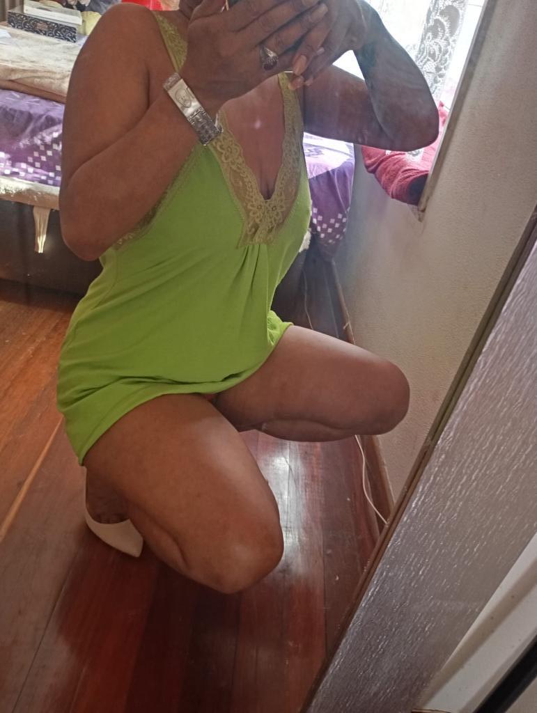 Chica busca chico en La Coruña: 