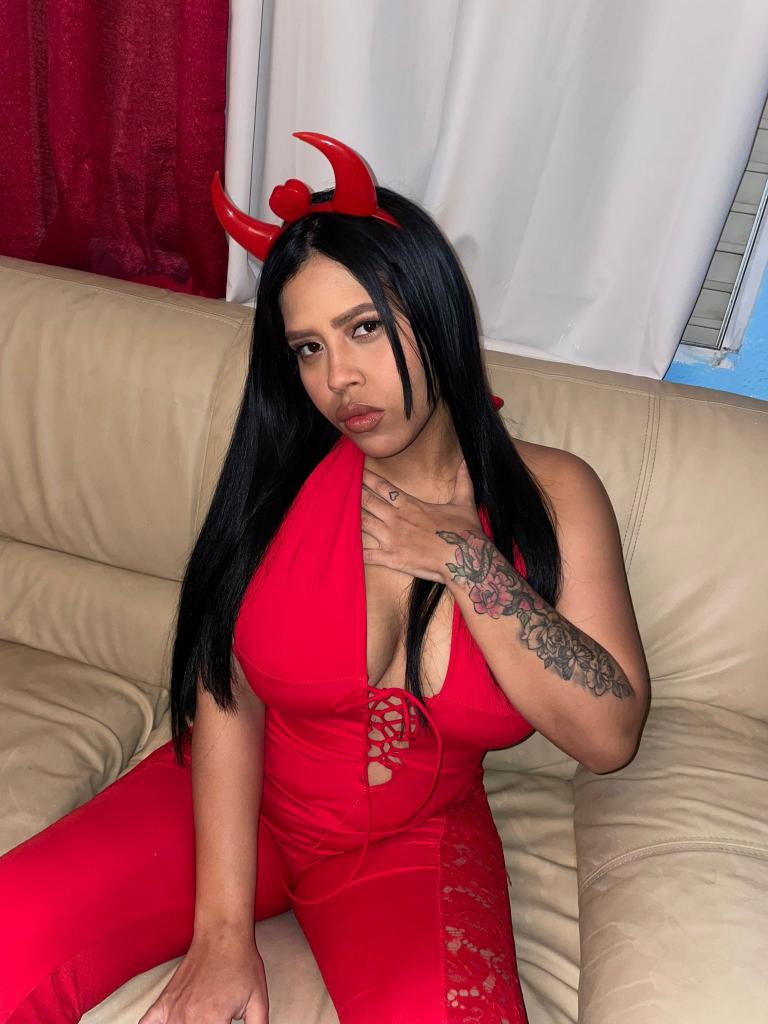 697701133: Chica busca chico en Cáceres