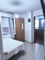 603932905:  en Granada