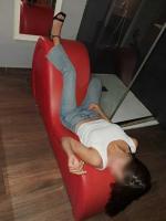 611024229: Chica busca chico en Madrid