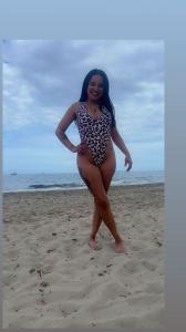 613342270: Chica busca chico en Barcelona