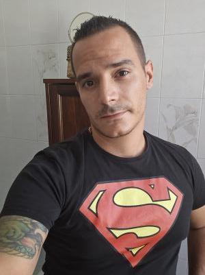 604257155: Chico busca chica en Las Palmas