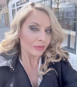 Chica busca chico en Madrid: 