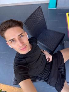 603348051: Chico busca chica en Segovia