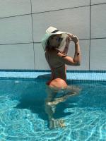 666046309: Chica busca chico en Madrid