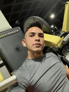 687133916: Chico busca chica en Lérida