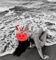 621057477: Chica busca chico en Pontevedra