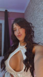 622729403: Chica busca chico en Ibiza