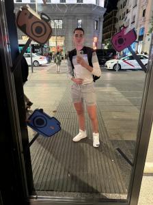 607589451: Chico busca chica en Madrid