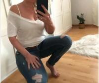 631432725: Chica busca chico en La Coruña