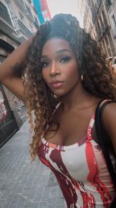 678057774: Travesti en Madrid