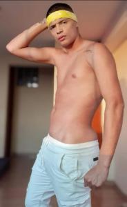 614772935: Chico busca chica en Alicante