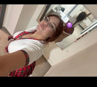 631007276: Chica busca chico en Barcelona