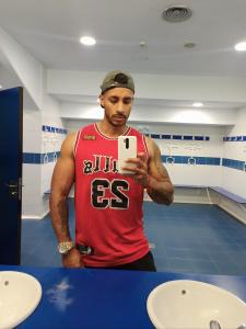 627970853: Chico busca chica en Vizcaya