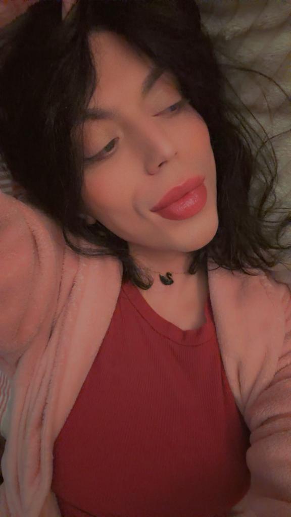 647296752: Travesti en Sevilla