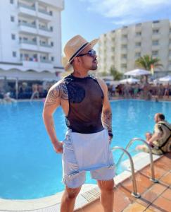 627048822: Chico busca chica en Madrid