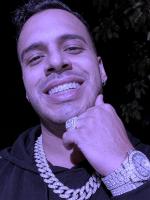 674067103: Chico busca chica en Ibiza