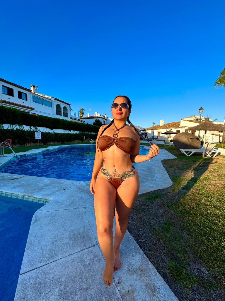 613215391: Chica busca chico en Madrid