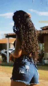 604375988: Chica busca chico en La Coruña