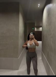 624408622: Chica busca chico en Madrid