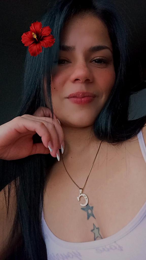 690685353: Chica busca chico en Tenerife