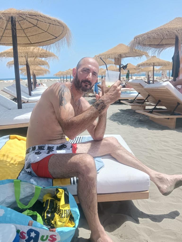 653546336: Chico busca chica en Málaga